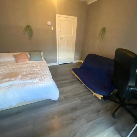 Lovely Private Room In Sandilands Dr Ab24 애버딘 외부 사진